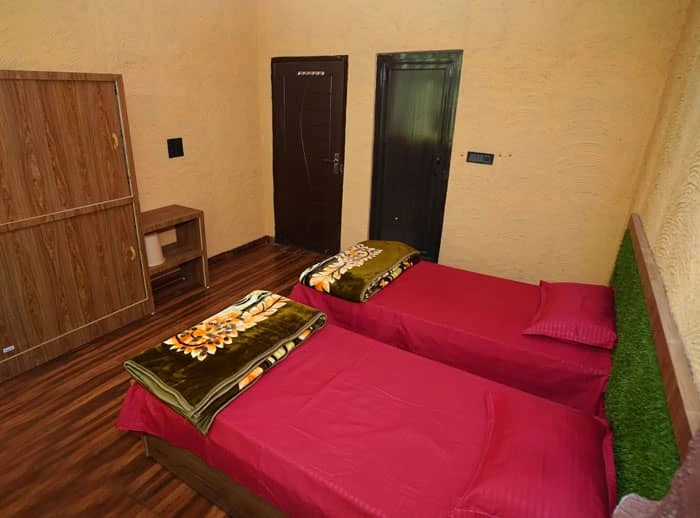 3 Days Yoga Retreat in Rishikesh 3 Days Yoga Retreat in Rishikesh