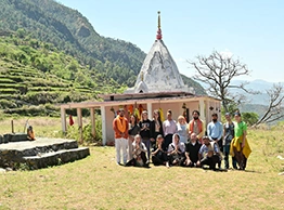 14 Days Yoga Retreat in Rishikesh 14 Days Yoga Retreat in Rishikesh